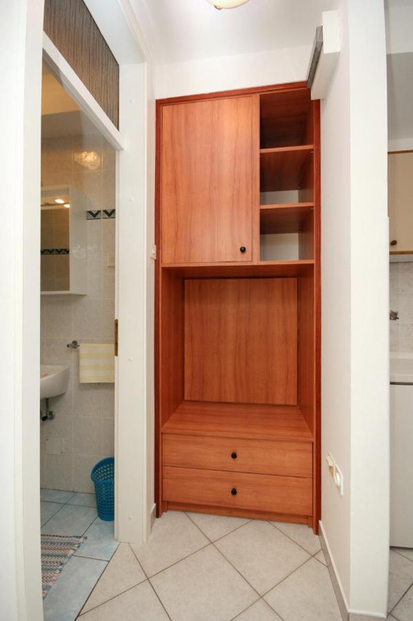 Apartments With A Parking Space Novi Vinodolski - 5593 Εξωτερικό φωτογραφία